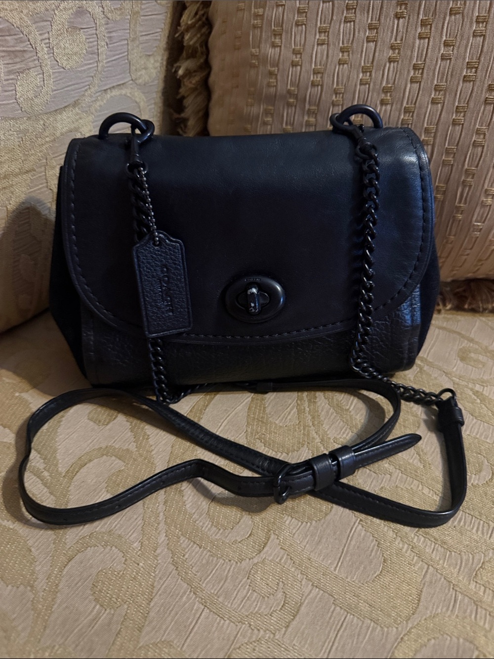 Coach Faye Black Calf Leather and Suede Crossbody Chain Sachel Bag preloved